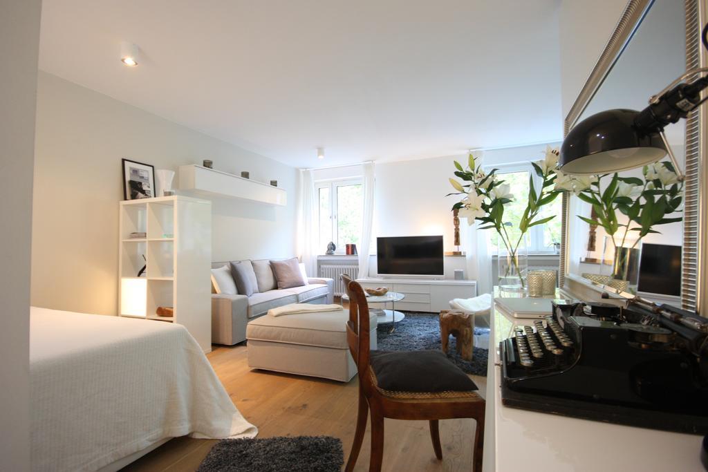Dorya Am Ring Apartment Cologne Room photo